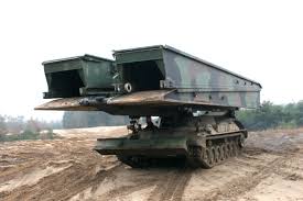 Krauss-Maffei Wegmann GmbH To Provide LEGUAN Bridge Layers On Leopard 2 Chassis