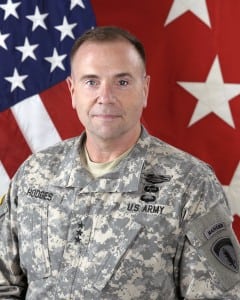 CommandPhoto_Hodges