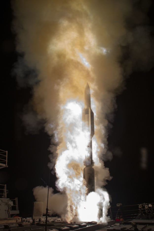 An SM-6 is launched from the USS John Paul Jones (DDG-53) during Flight Test Standard Missile-27 Event 2 (FTM-27 E2) to intercept a medium-range ballistic missile (MBRB) target in 2017. (Photo: Missile Defense Agency)