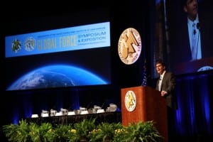 Secretary Describes Nearly Invincible, Fighting-Ready Vision For Army Of 2028