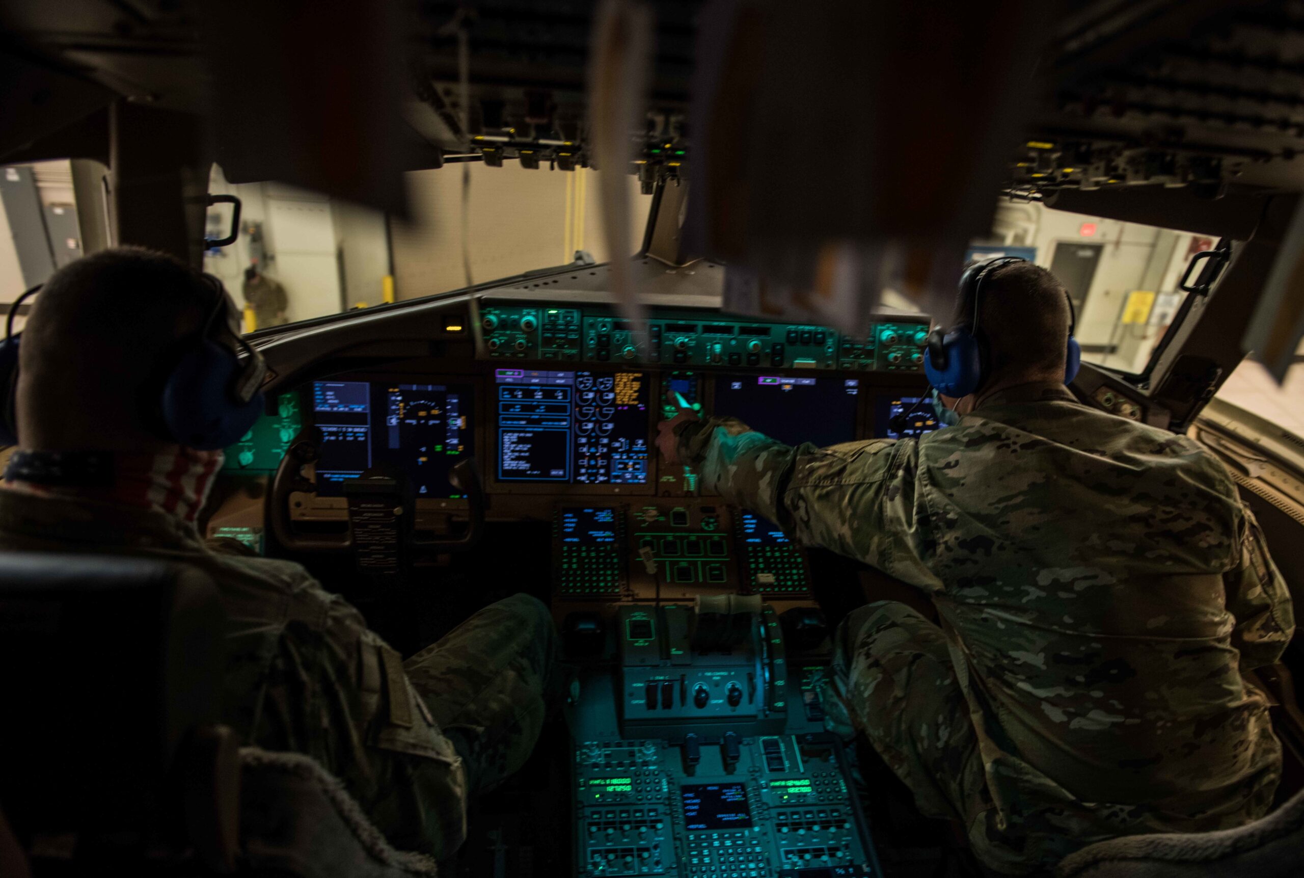 U.S. Air Force Awards Boeing Nearly $1.7 Billion for Lot Six of KC-46 ...