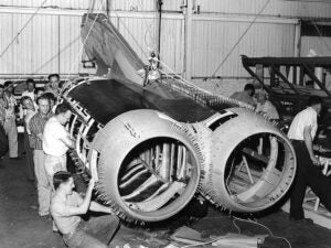 Nacelle, Strut Builders Looking to B-52 CERP, As Award Possible This Summer