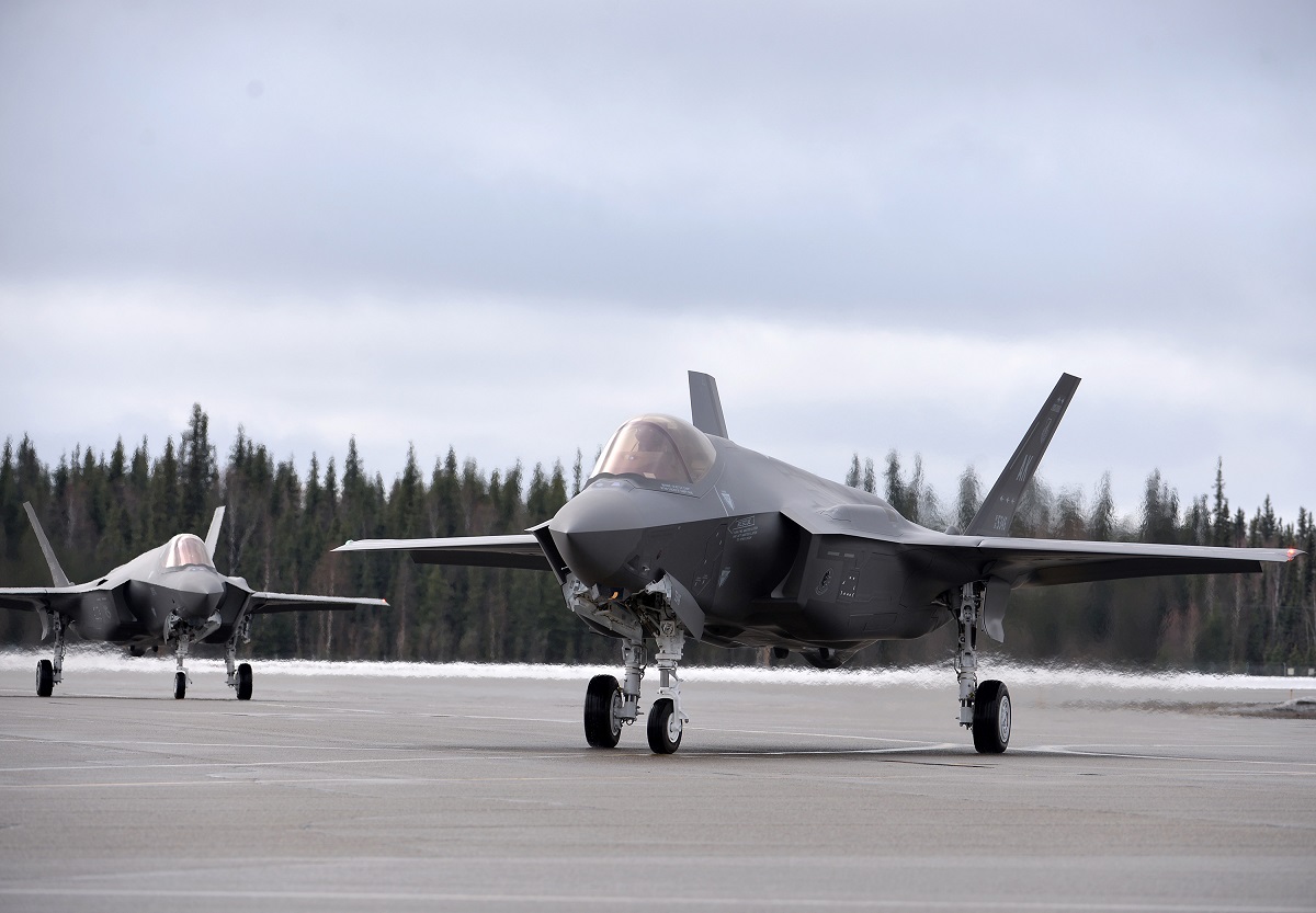 Tactical Aircraft Study May Offer Range of Future Fighter Options to U.S. Air Force