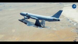 Air Mobility Command to Study Requirement for Commercial Tankers
