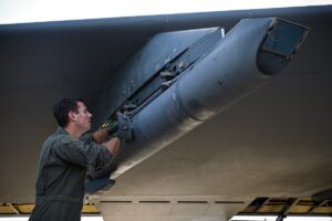 USAF May Submit Cost Report on B-52 Re-Engining in Coming Weeks