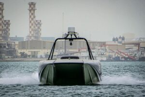 A MARTAC T38 Devil Ray unmanned surface vessel operates during a demonstration off the coast of Bahrain on April 29, 2022 as part of 5th Fleet’s Task Force 59 effort to integrate new unmanned systems and artificial intelligence. (Photo: U.S. Army by Sgt. David Resnick)