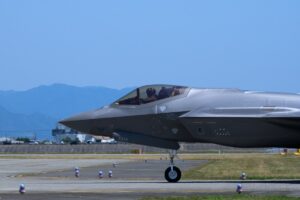 Defense Authorizers Want Audit of Business Case Analysis of F-35 Engine Modernization