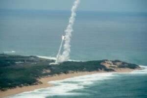 Two short-range ballistic missile targets are launched from the Pacific Missile Range Facility (PMRF) in Kauai, Hawaii, as part of Vigilant Wyvern/Flight Test Aegis Weapon System-48 on Oct. 25. (Photo: Missile Defense Agency)