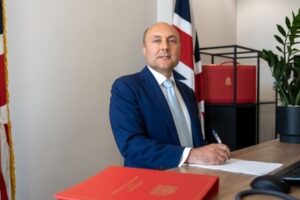 U.K. Minister Details New Government Funding for LEO Innovations