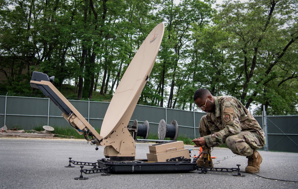 U.S. Space Force Plans New Contract for Geolocation Global Support ...