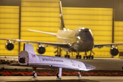Stratolaunch_platform_Talon_A_vehicles