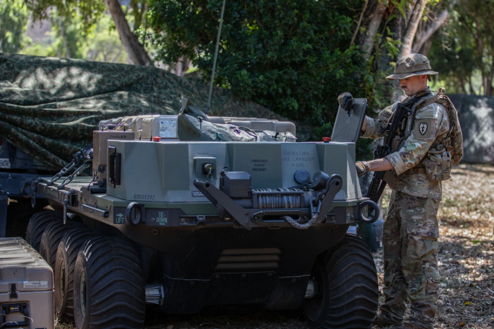Army Interested In Developing Larger M-MET Logistics Ground Robot