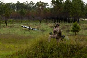 U.S. Marines with 2nd Battalion, 6th Marine Regiment, 2d Marine Division fire an FGM-148 Javelin during a Marine Corps Combat Readiness Evaluation (MCCRE) on Camp Lejeune, North Carolina, May 9, 2024. (Photo: U.S. Marine Corps by Lance Cpl. Eric Dmochowski)