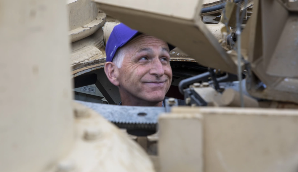 HASC’s Top Dem Calls Army’s New Transformation Plan With Program Cuts ‘A Positive Step’