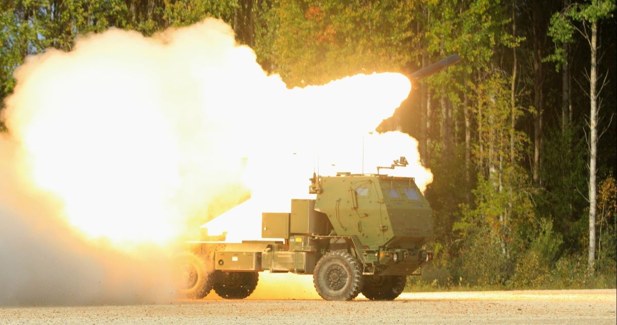 Army 25th Infantry Division Switching Out Howitzers for HIMARS