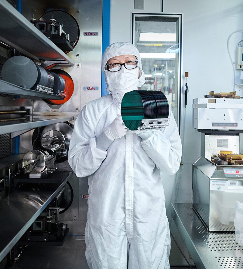 Advanced-Technology-Laboratory-Clean-Room