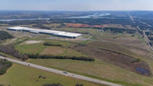 Hadrian Launches AI-Powered Maritime Industrial Base Factory, Starts with Sub Focus