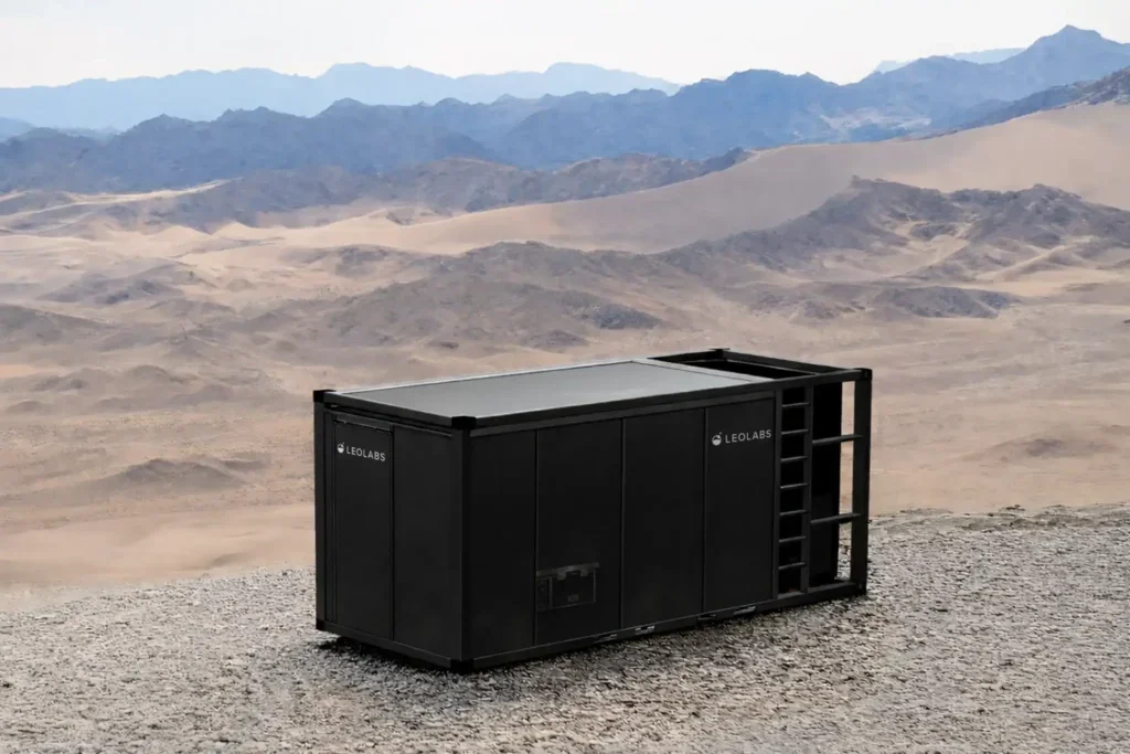 Scout-Container-BLACK-Landscape-Render-2048x1365